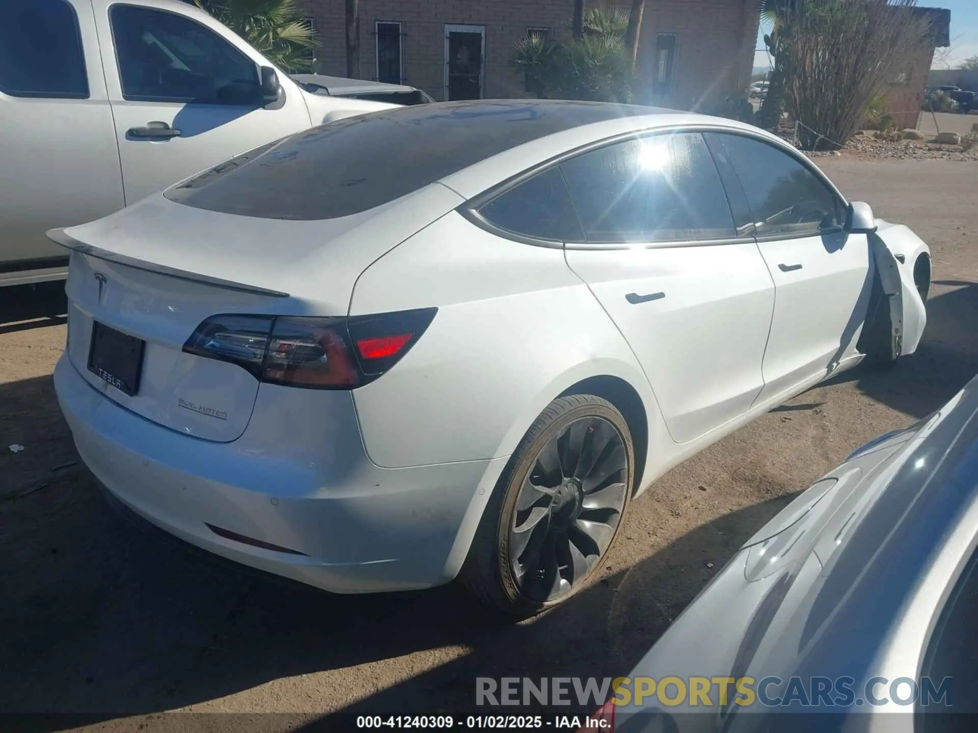4 Photograph of a damaged car 5YJ3E1EC6MF926448 TESLA MODEL 3 2021