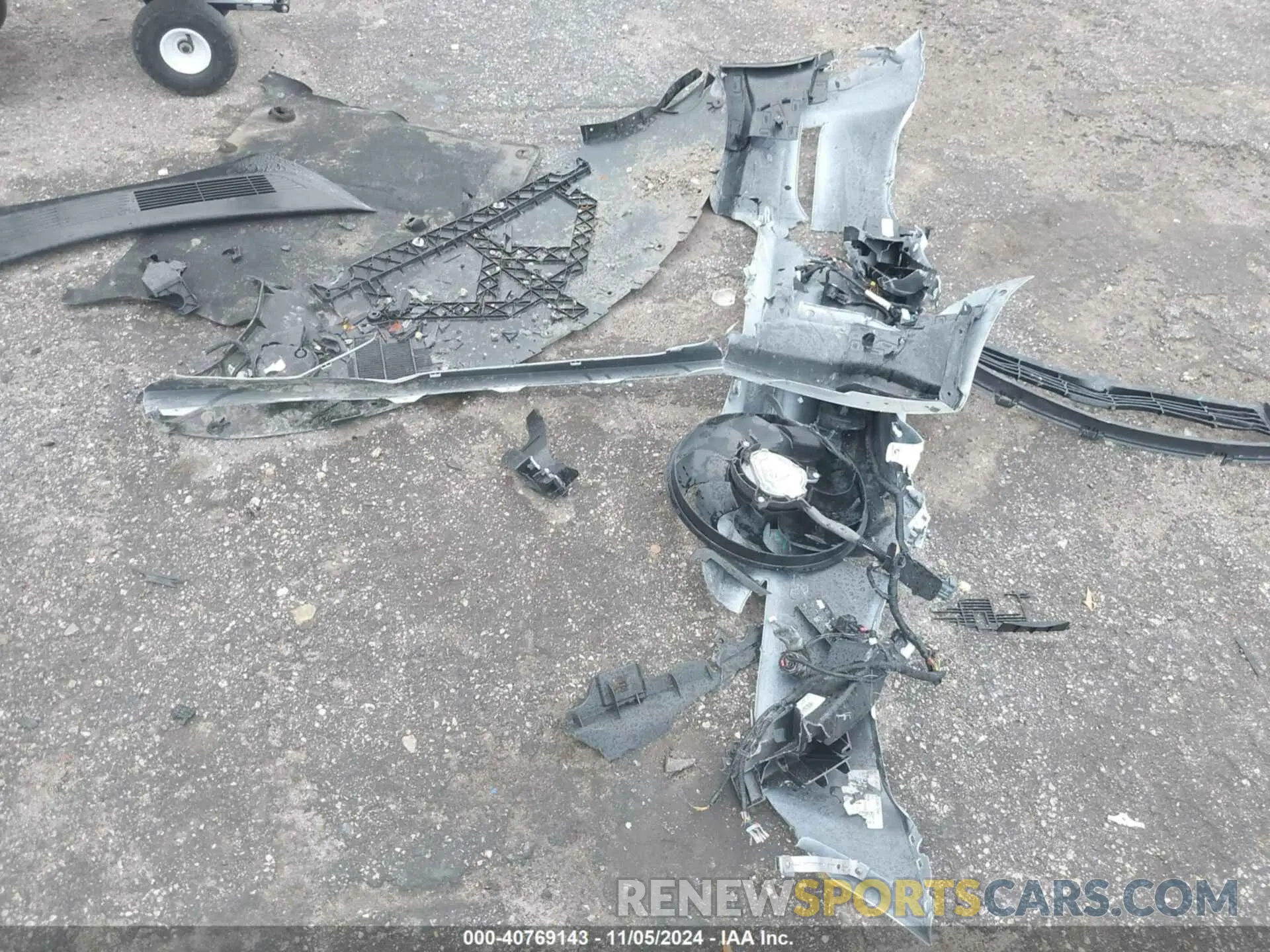 11 Photograph of a damaged car 5YJ3E1EC6MF991056 TESLA MODEL 3 2021
