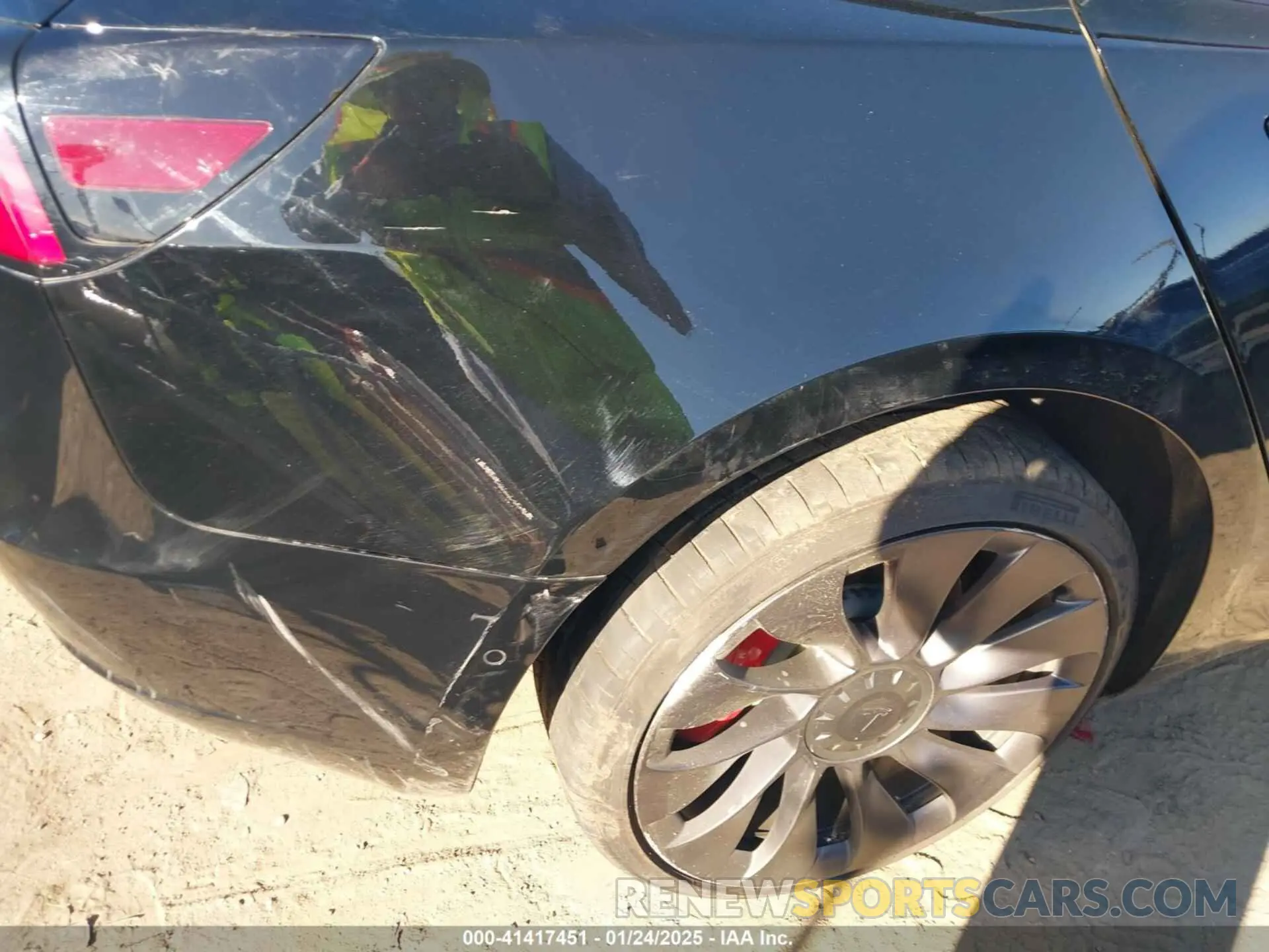 21 Photograph of a damaged car 5YJ3E1EC6MF999321 TESLA MODEL 3 2021