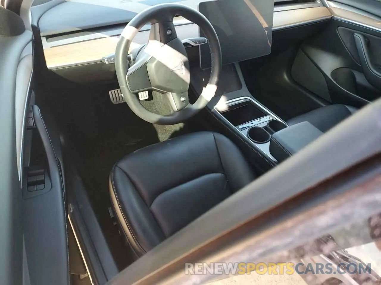 8 Photograph of a damaged car 5YJ3E1EC7MF049436 TESLA MODEL 3 2021