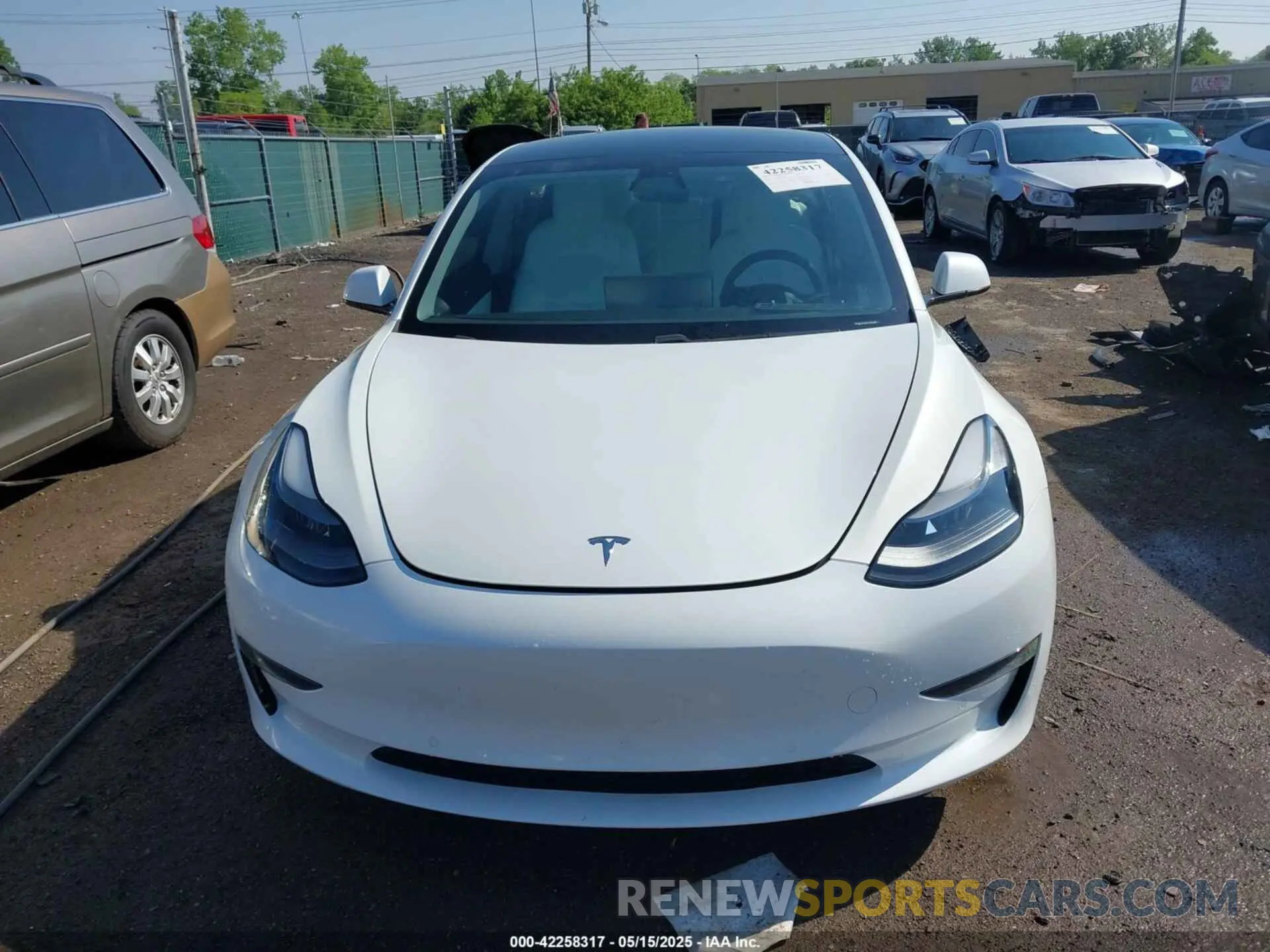 12 Photograph of a damaged car 5YJ3E1EC7MF919282 TESLA MODEL 3 2021