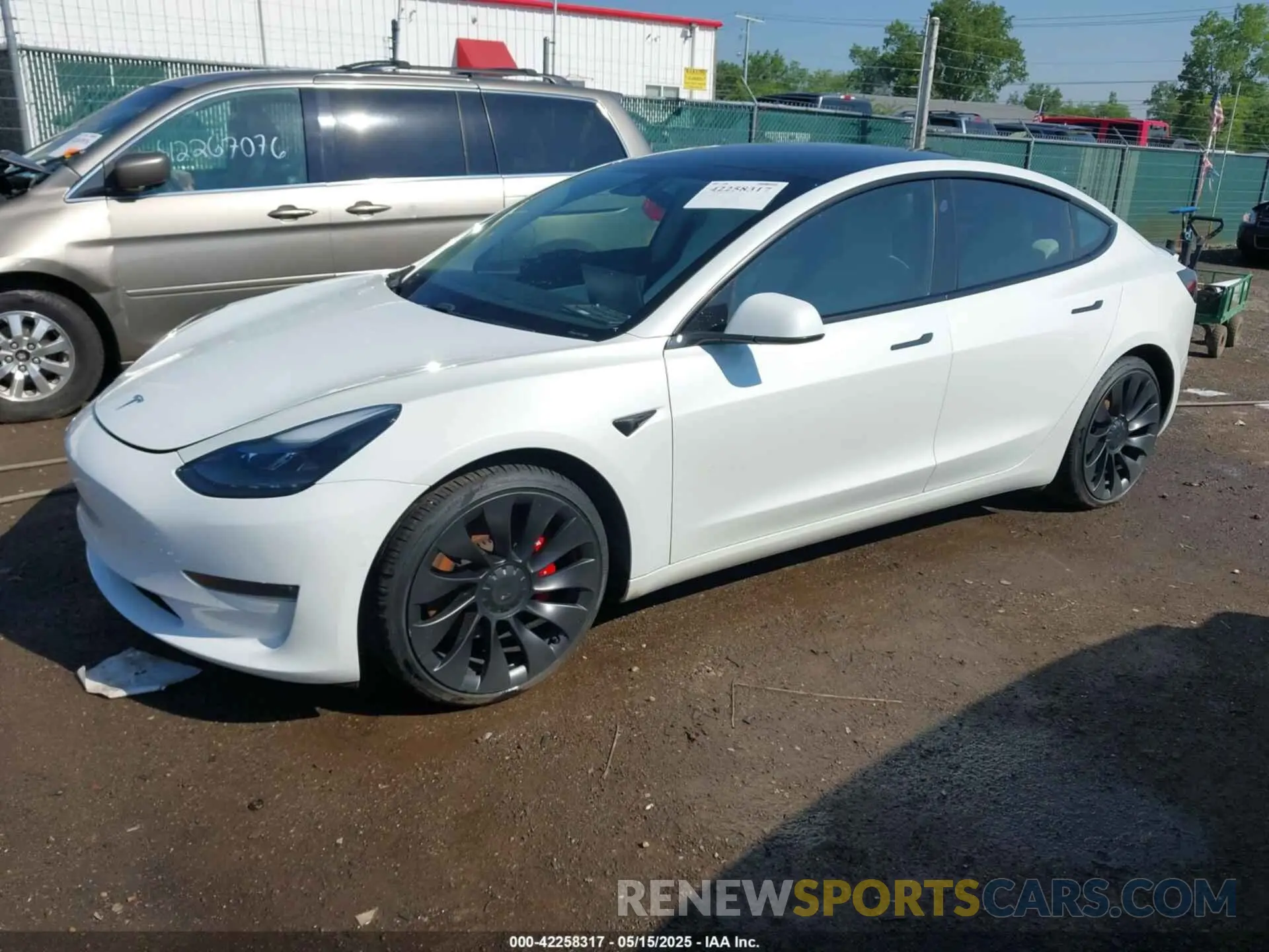 2 Photograph of a damaged car 5YJ3E1EC7MF919282 TESLA MODEL 3 2021