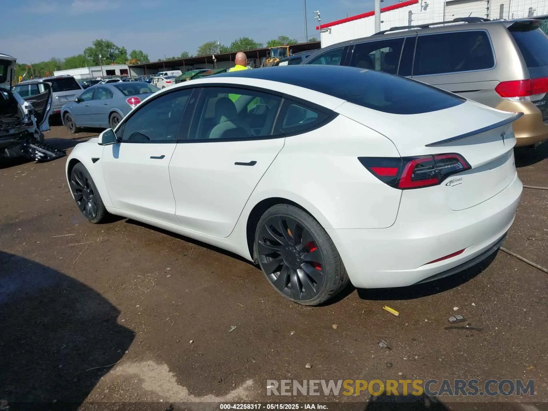 3 Photograph of a damaged car 5YJ3E1EC7MF919282 TESLA MODEL 3 2021