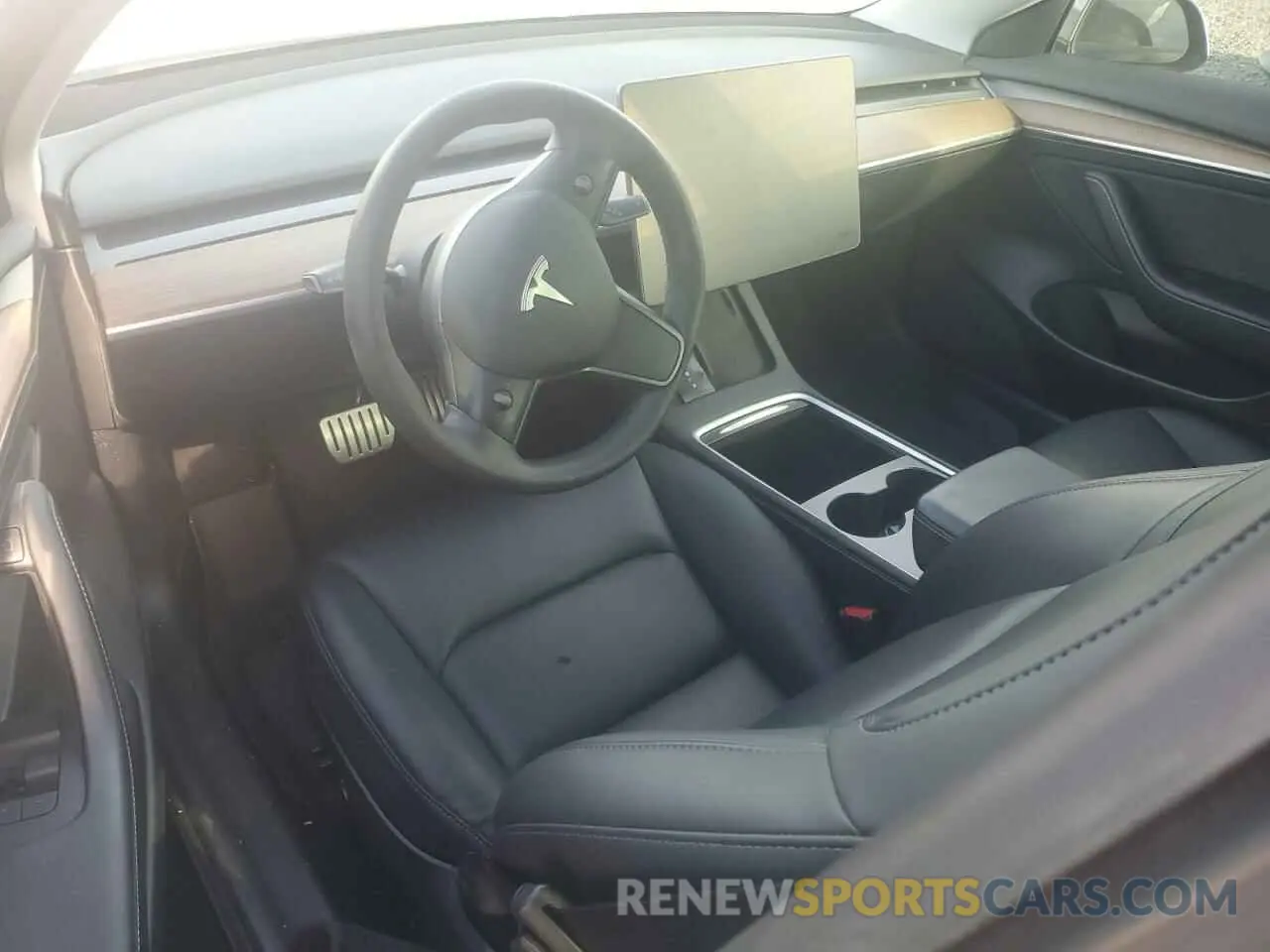 8 Photograph of a damaged car 5YJ3E1EC8MF056511 TESLA MODEL 3 2021