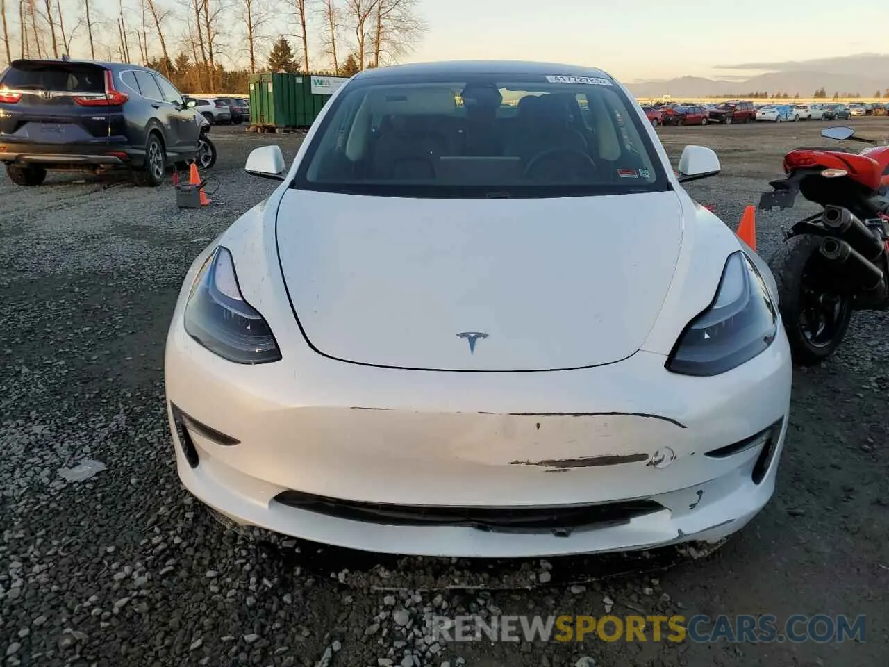 5 Photograph of a damaged car 5YJ3E1EC9MF064794 TESLA MODEL 3 2021