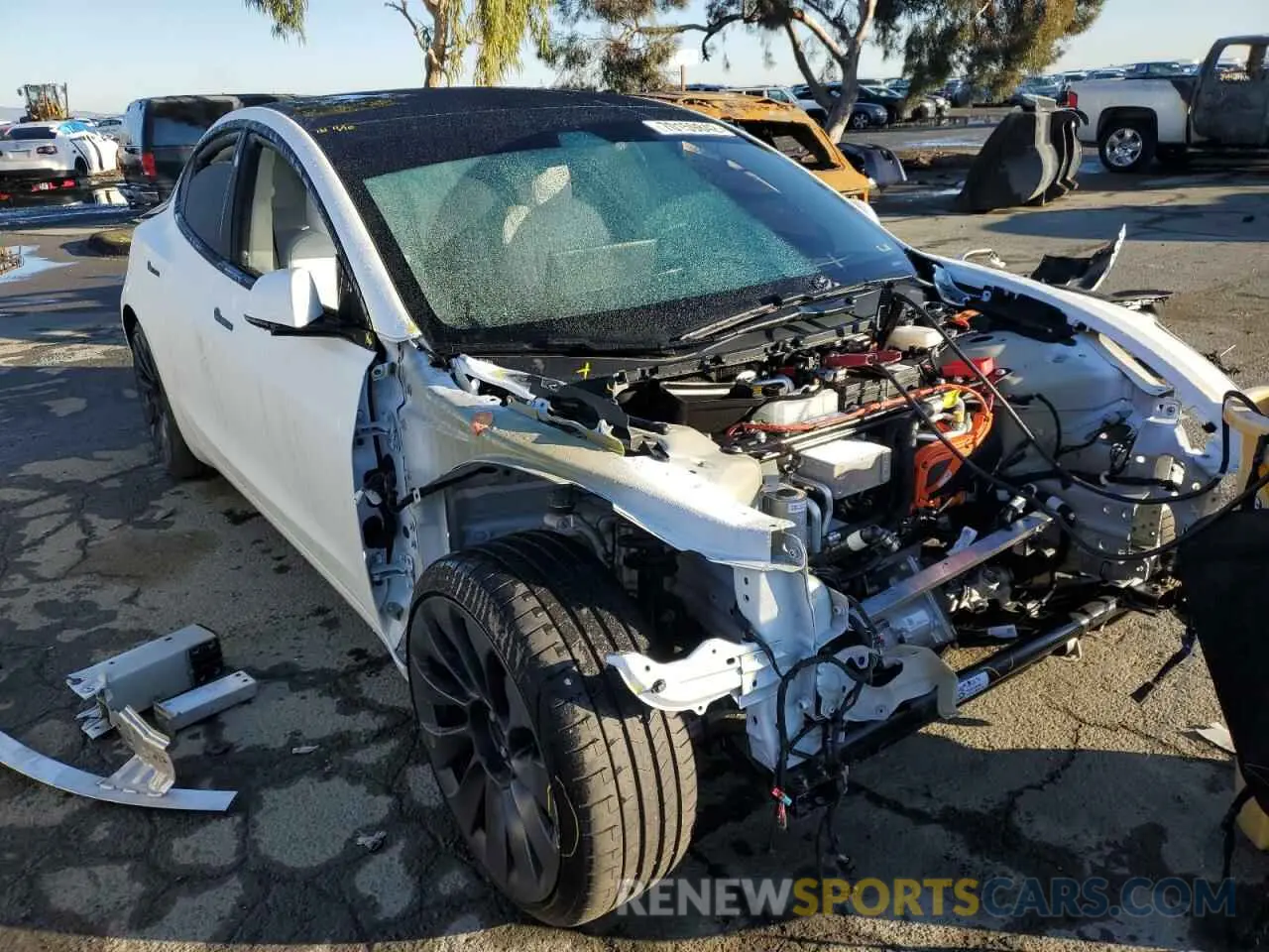 4 Photograph of a damaged car 5YJ3E1EC9MF075889 TESLA MODEL 3 2021
