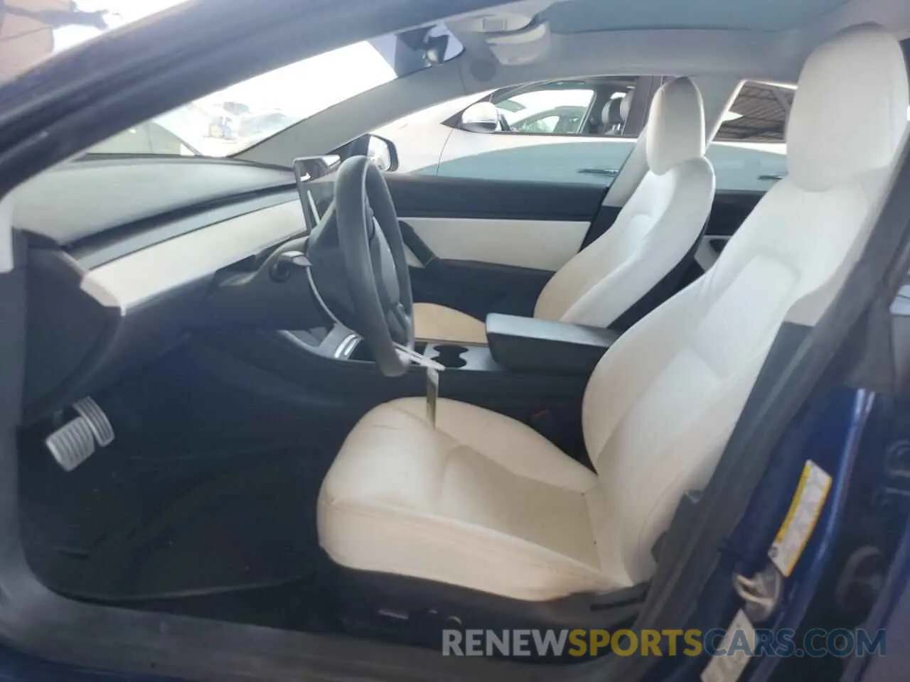 7 Photograph of a damaged car 5YJ3E1EC9MF860963 TESLA MODEL 3 2021