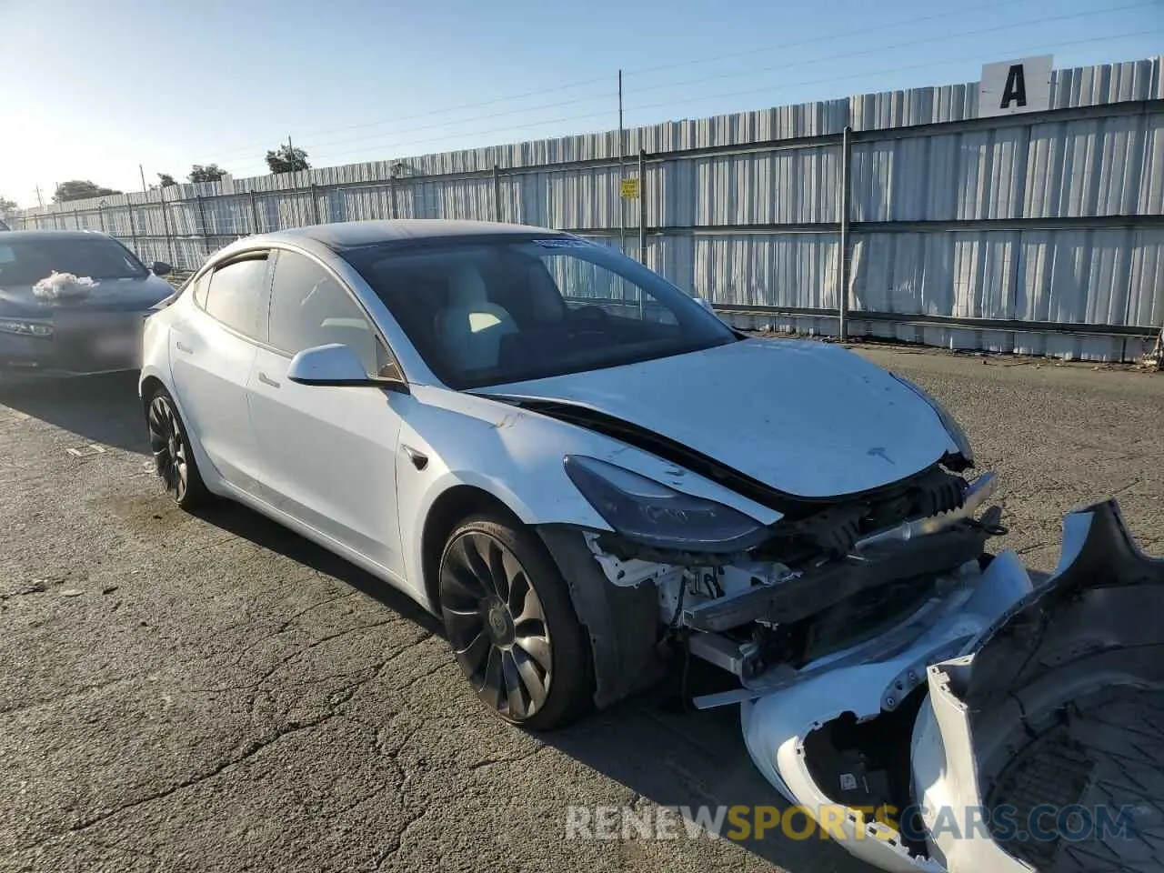 4 Photograph of a damaged car 5YJ3E1EC9MF875334 TESLA MODEL 3 2021