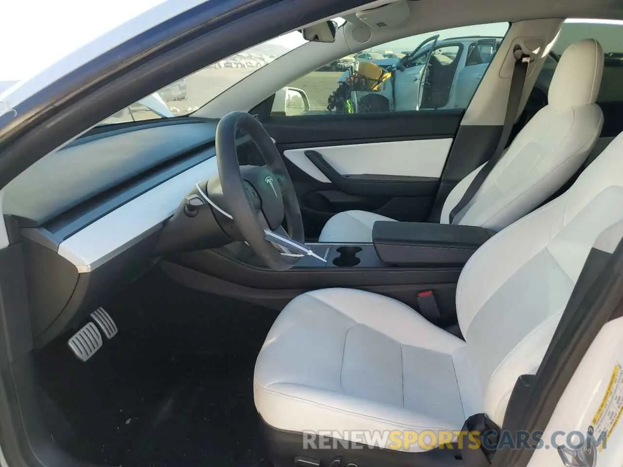 7 Photograph of a damaged car 5YJ3E1EC9MF875334 TESLA MODEL 3 2021