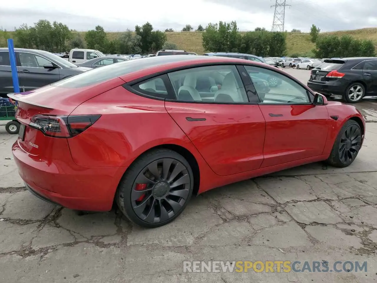 3 Photograph of a damaged car 5YJ3E1ECXMF036275 TESLA MODEL 3 2021