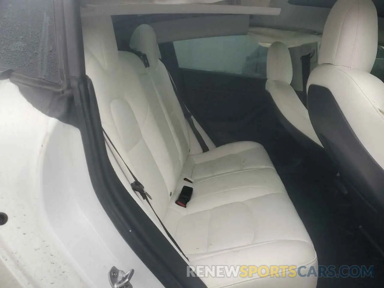 10 Фотография поврежденного автомобиля 5YJ3E1ECXMF984417 TESLA MODEL 3 2021