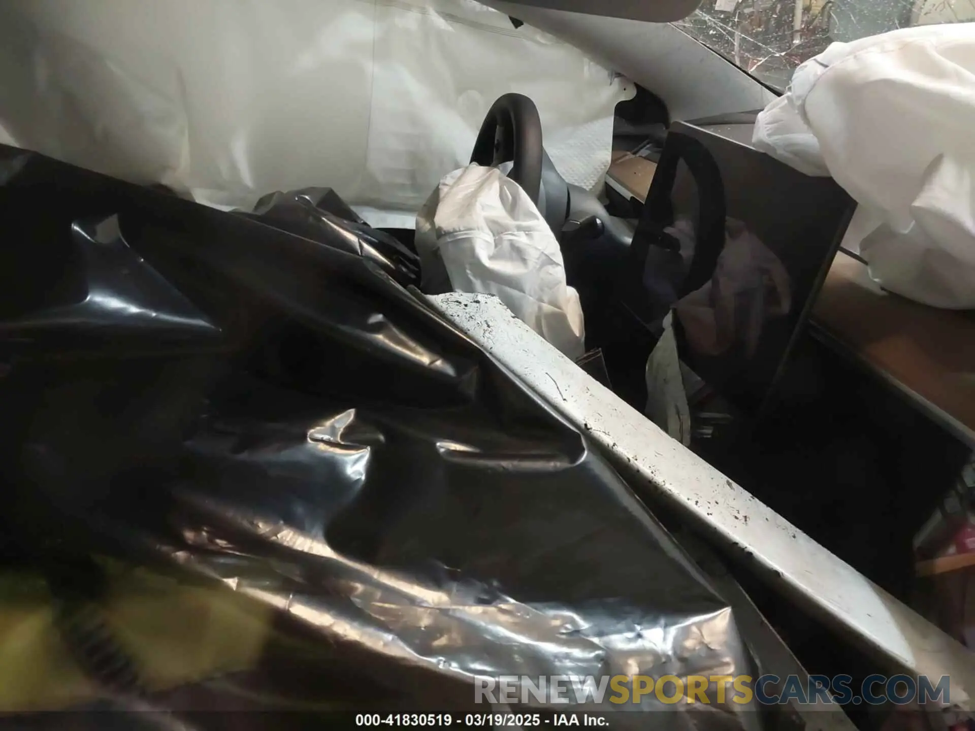 5 Photograph of a damaged car 5YJ3E1ECXMF991836 TESLA MODEL 3 2021