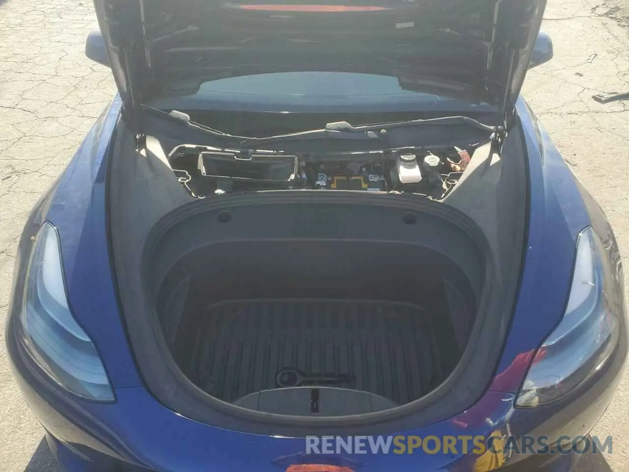 11 Photograph of a damaged car 5YJ3E1ECXMF995613 TESLA MODEL 3 2021