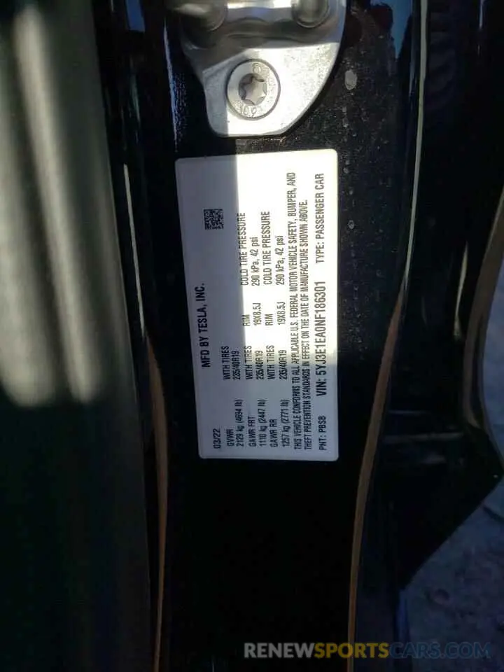 12 Photograph of a damaged car 5YJ3E1EA0NF186301 TESLA MODEL 3 2022