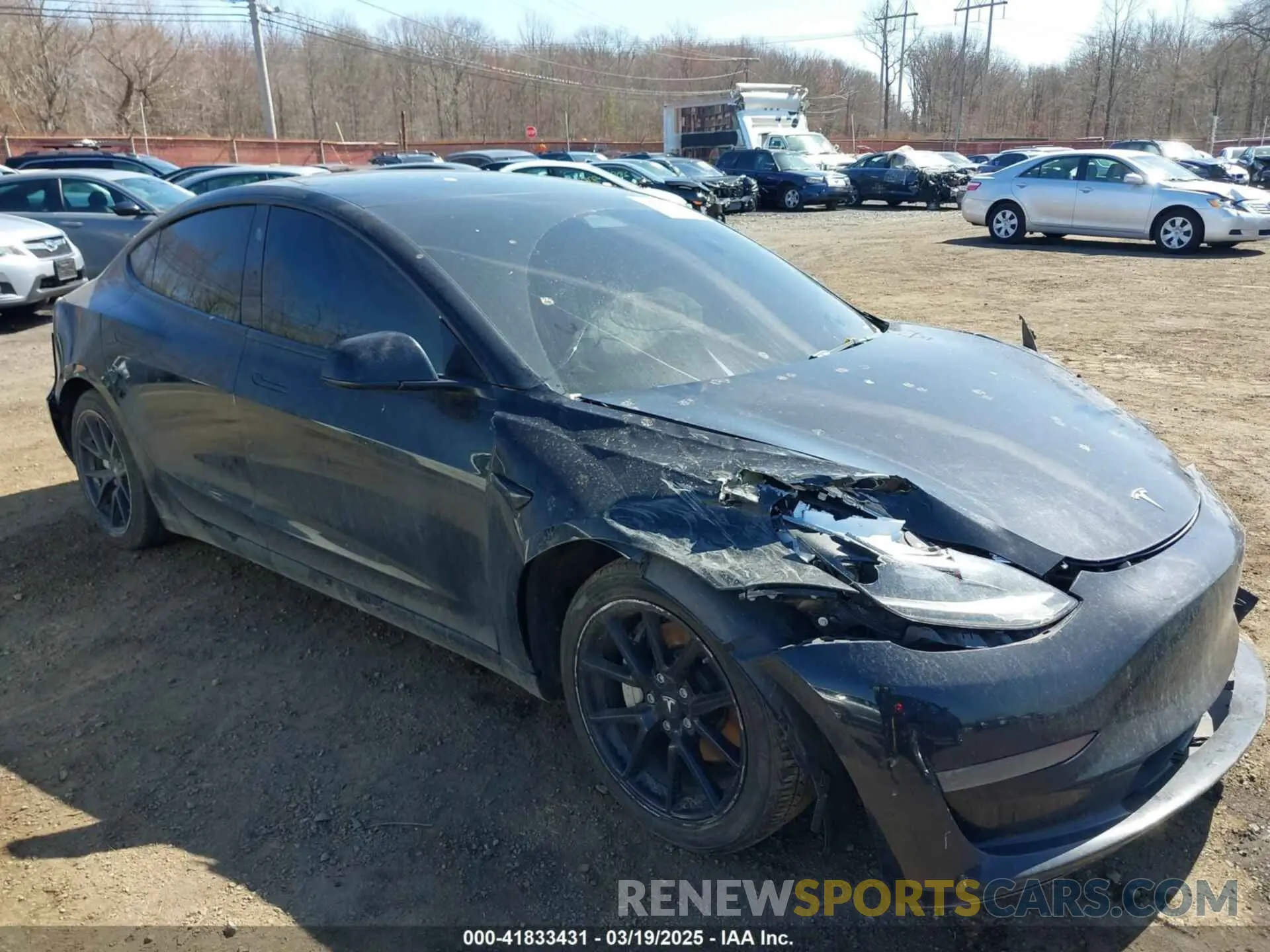 19 Photograph of a damaged car 5YJ3E1EA0NF190056 TESLA MODEL 3 2022
