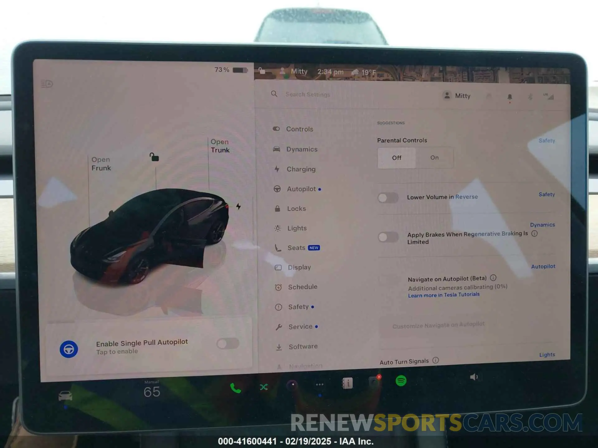 17 Photograph of a damaged car 5YJ3E1EA0NF191336 TESLA MODEL 3 2022