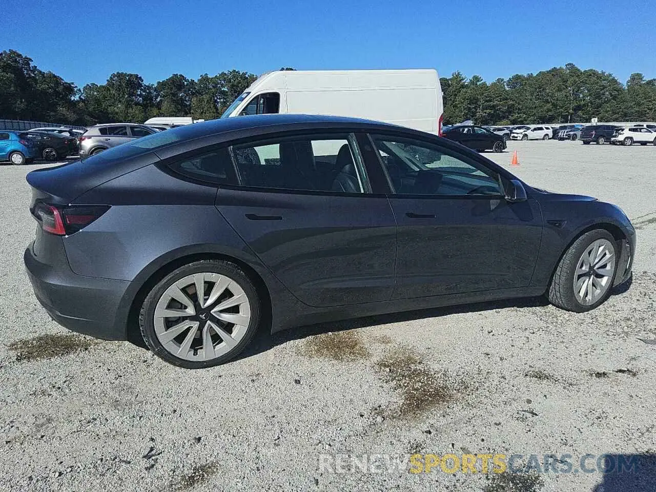 3 Photograph of a damaged car 5YJ3E1EA0NF286415 TESLA MODEL 3 2022