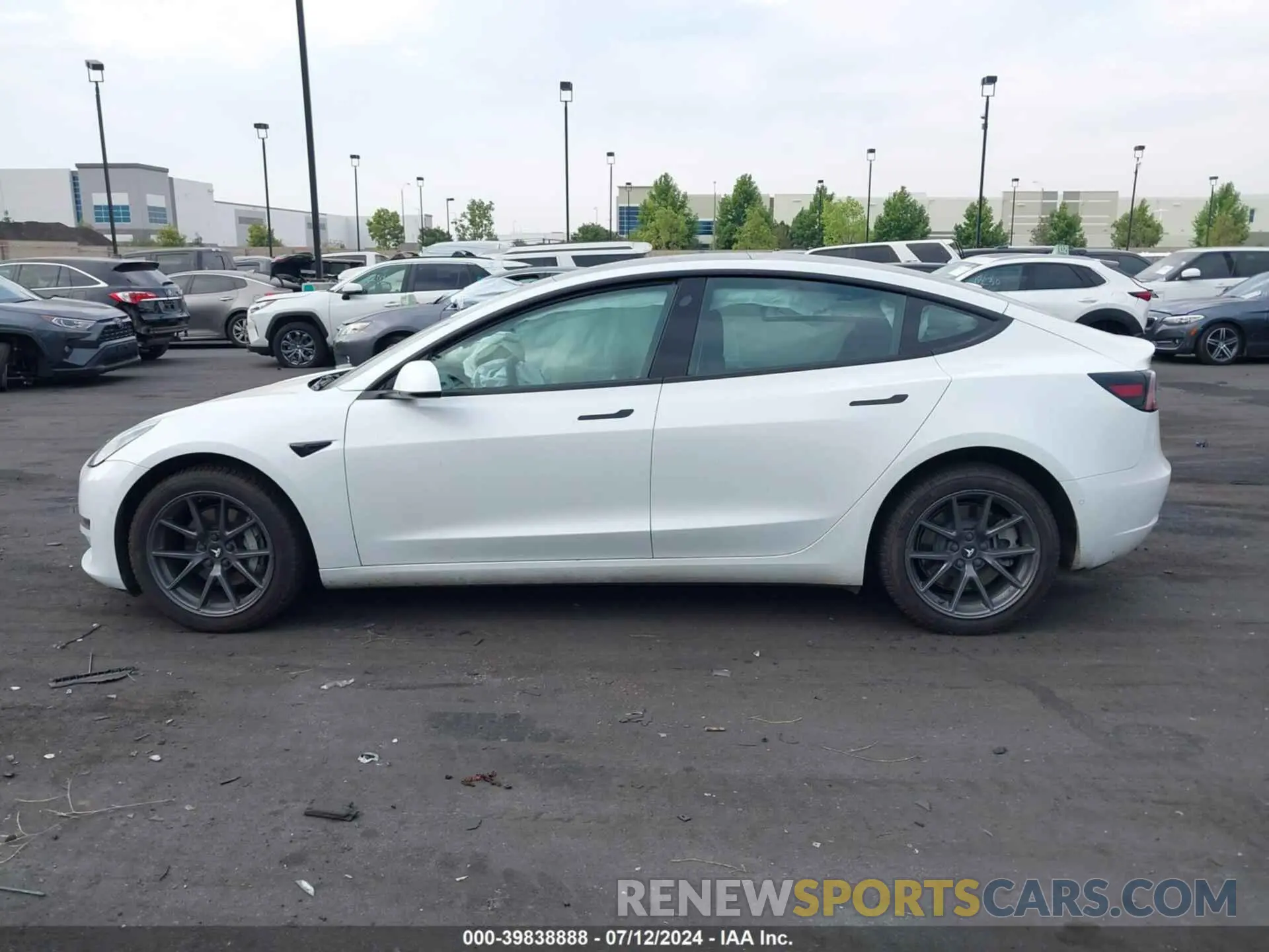 14 Фотография поврежденного автомобиля 5YJ3E1EA0NF333166 TESLA MODEL 3 2022