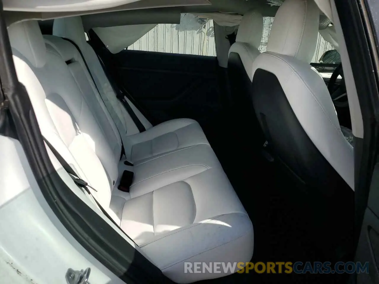 10 Фотография поврежденного автомобиля 5YJ3E1EA0NF352803 TESLA MODEL 3 2022