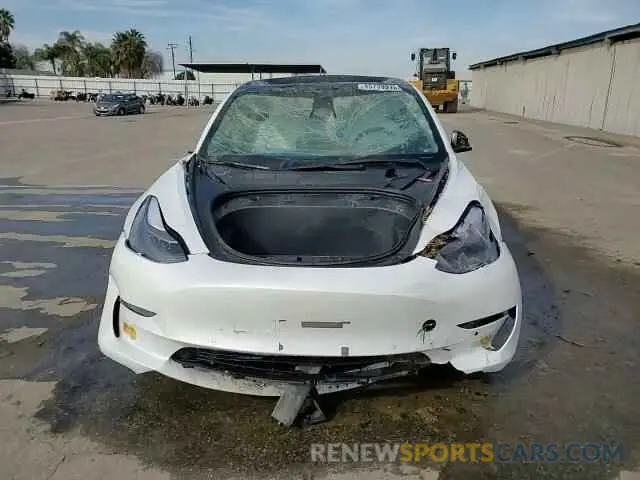 11 Фотография поврежденного автомобиля 5YJ3E1EA0NF352803 TESLA MODEL 3 2022