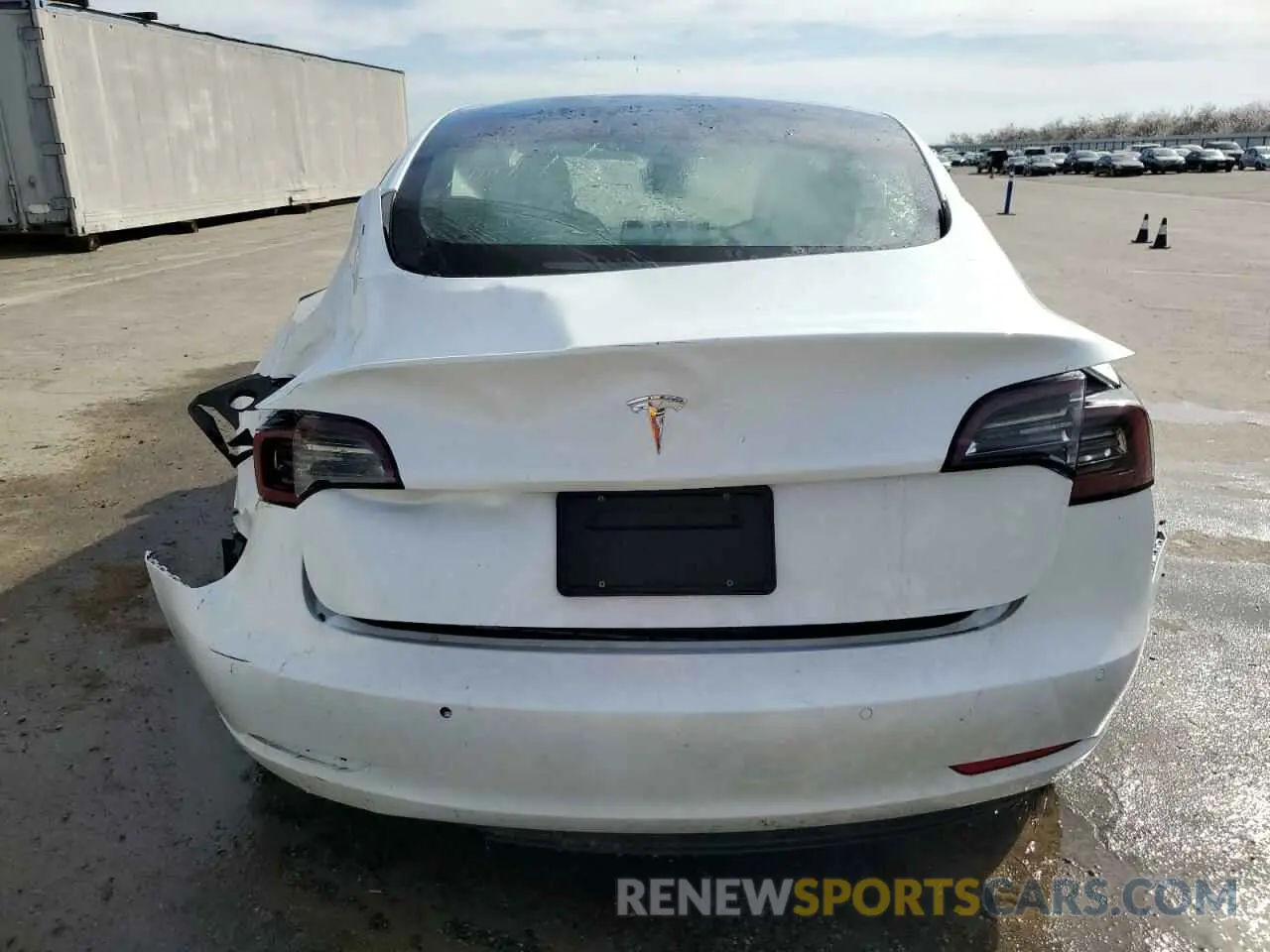 6 Фотография поврежденного автомобиля 5YJ3E1EA0NF352803 TESLA MODEL 3 2022