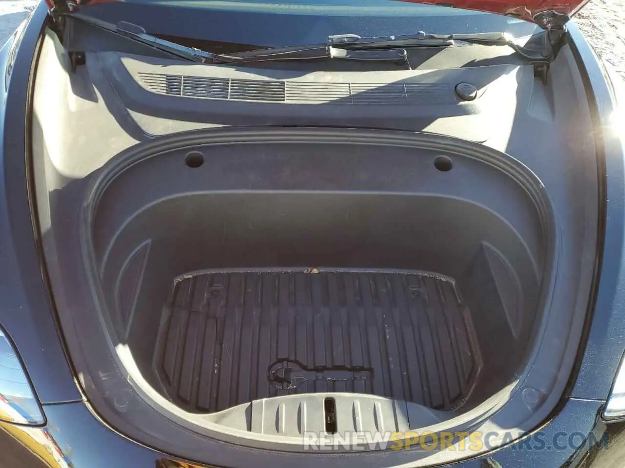 11 Фотография поврежденного автомобиля 5YJ3E1EA0NF358424 TESLA MODEL 3 2022