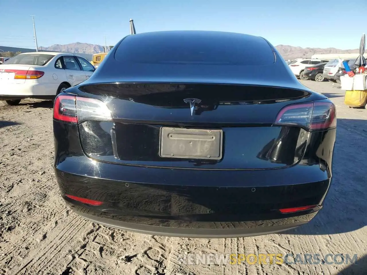 6 Фотография поврежденного автомобиля 5YJ3E1EA0NF358424 TESLA MODEL 3 2022