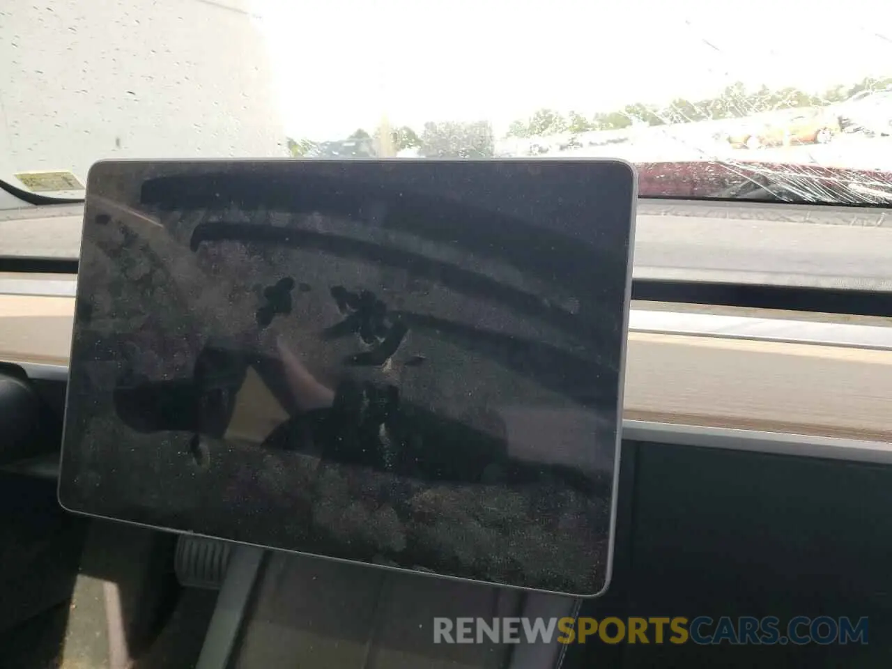 9 Photograph of a damaged car 5YJ3E1EA0NF368841 TESLA MODEL 3 2022