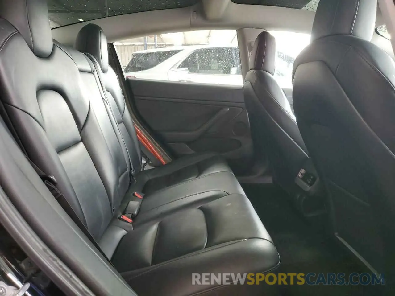 10 Photograph of a damaged car 5YJ3E1EA0NF369620 TESLA MODEL 3 2022