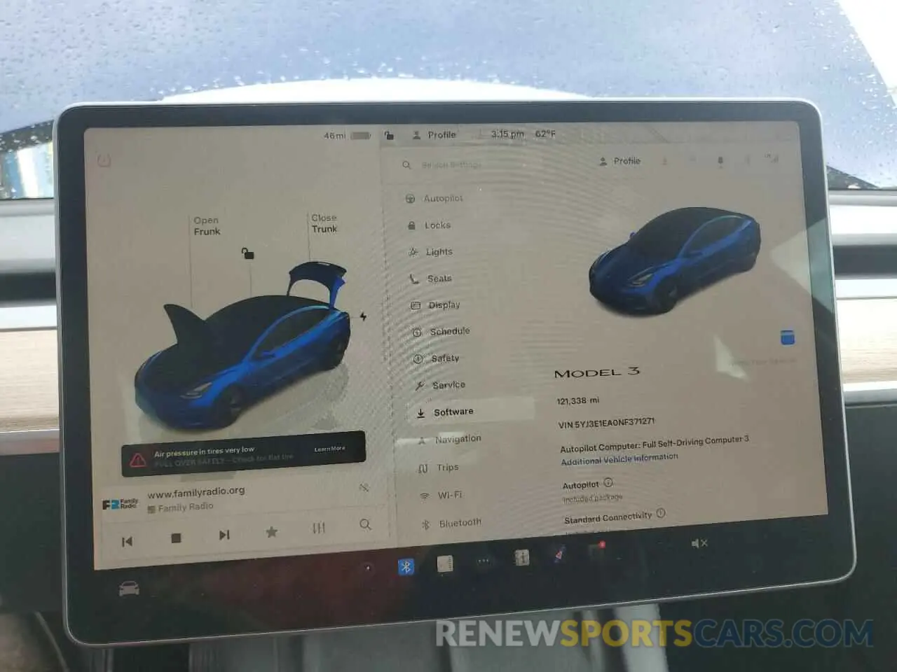 9 Photograph of a damaged car 5YJ3E1EA0NF371271 TESLA MODEL 3 2022
