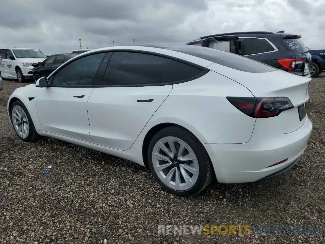 2 Фотография поврежденного автомобиля 5YJ3E1EA1NF127158 TESLA MODEL 3 2022