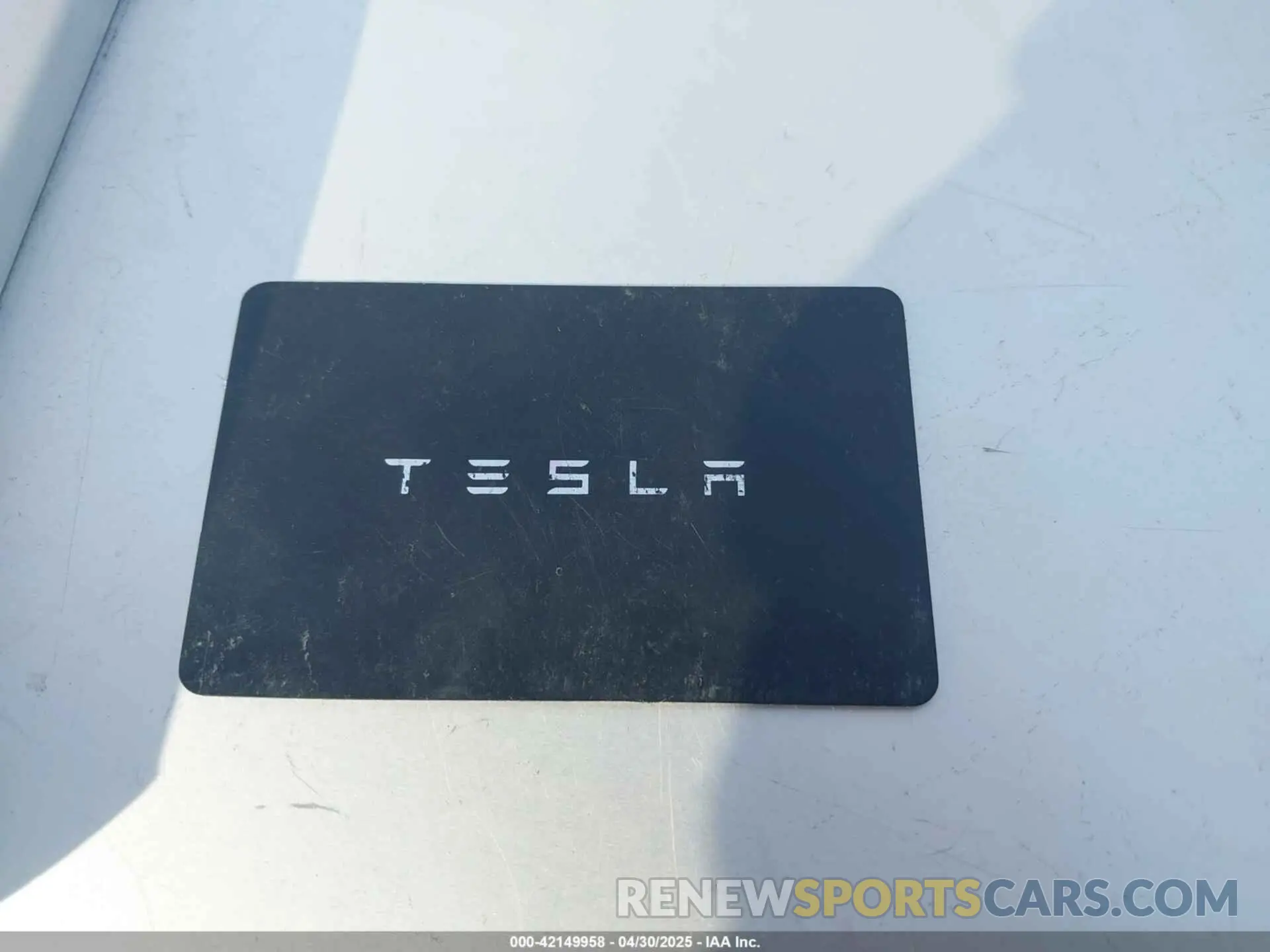 11 Photograph of a damaged car 5YJ3E1EA1NF138984 TESLA MODEL 3 2022