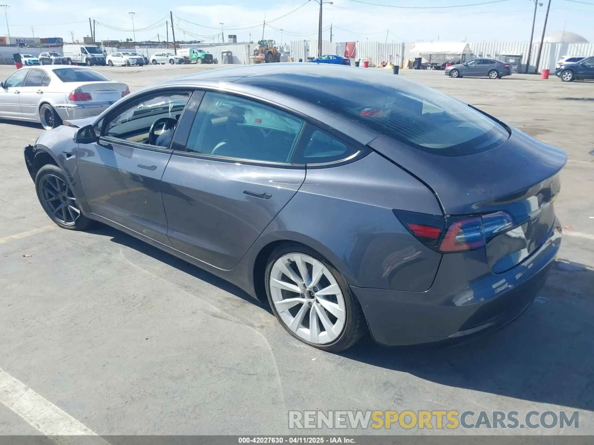 3 Фотография поврежденного автомобиля 5YJ3E1EA1NF142713 TESLA MODEL 3 2022