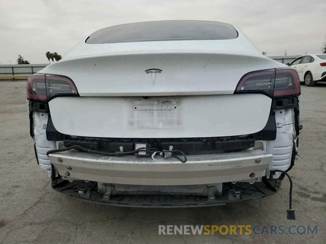 6 Фотография поврежденного автомобиля 5YJ3E1EA1NF143263 TESLA MODEL 3 2022