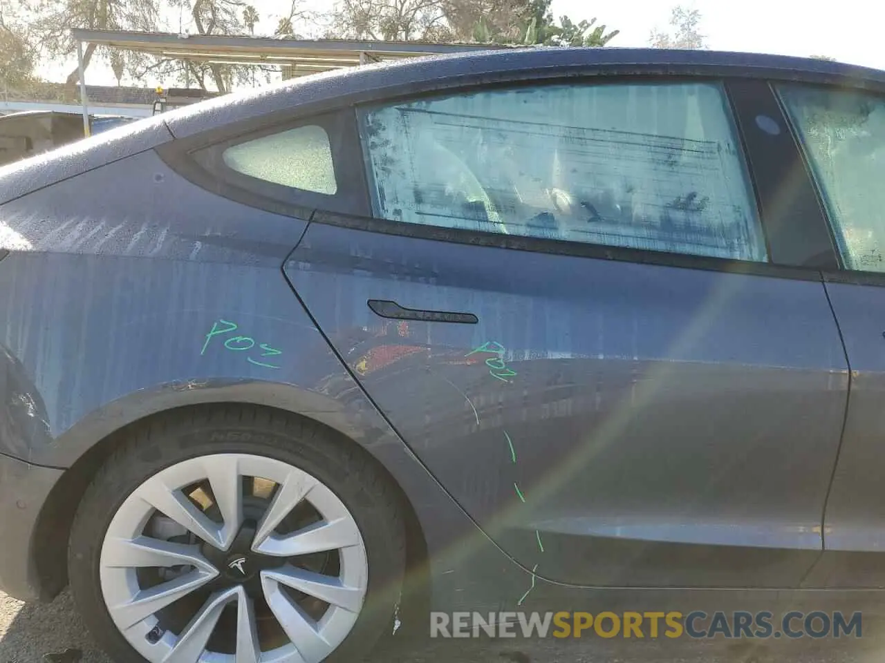10 Photograph of a damaged car 5YJ3E1EA1NF143828 TESLA MODEL 3 2022