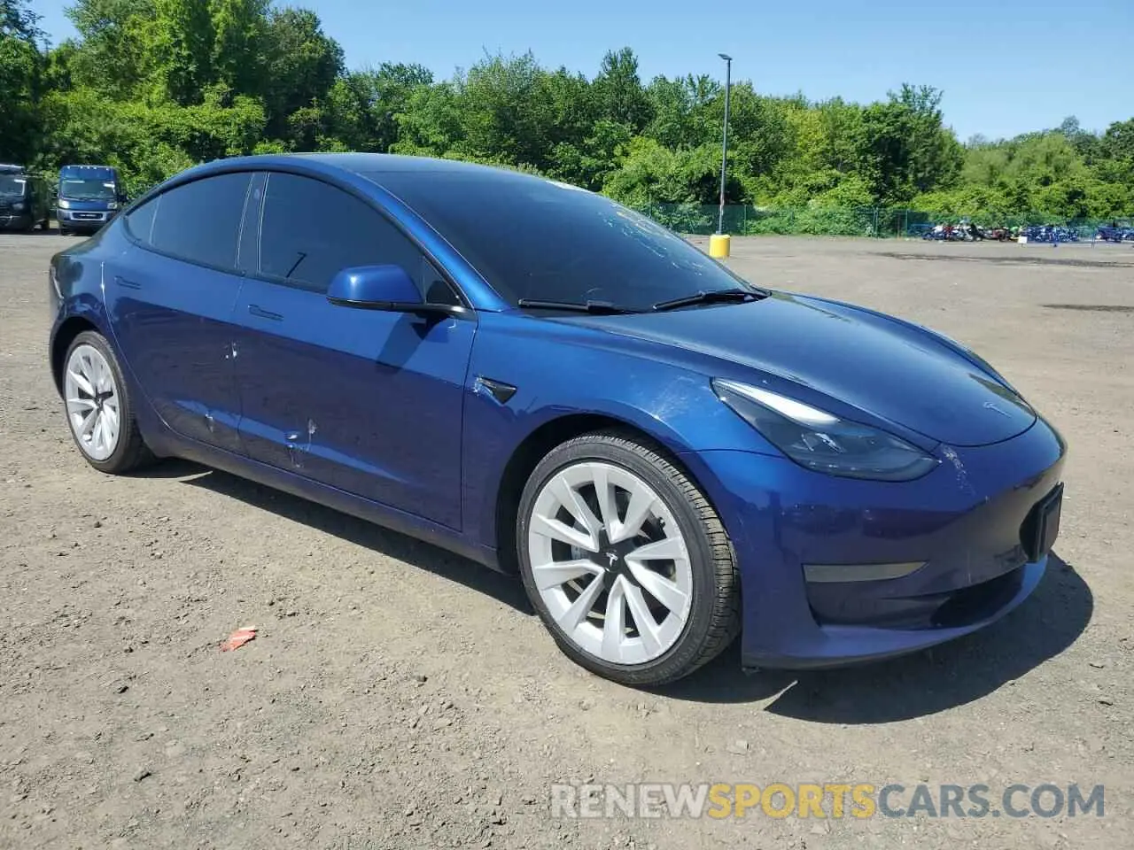 4 Фотография поврежденного автомобиля 5YJ3E1EA1NF190857 TESLA MODEL 3 2022