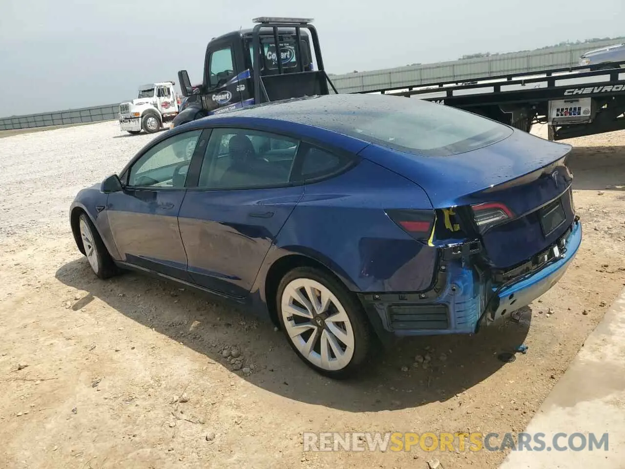 2 Фотография поврежденного автомобиля 5YJ3E1EA1NF286908 TESLA MODEL 3 2022