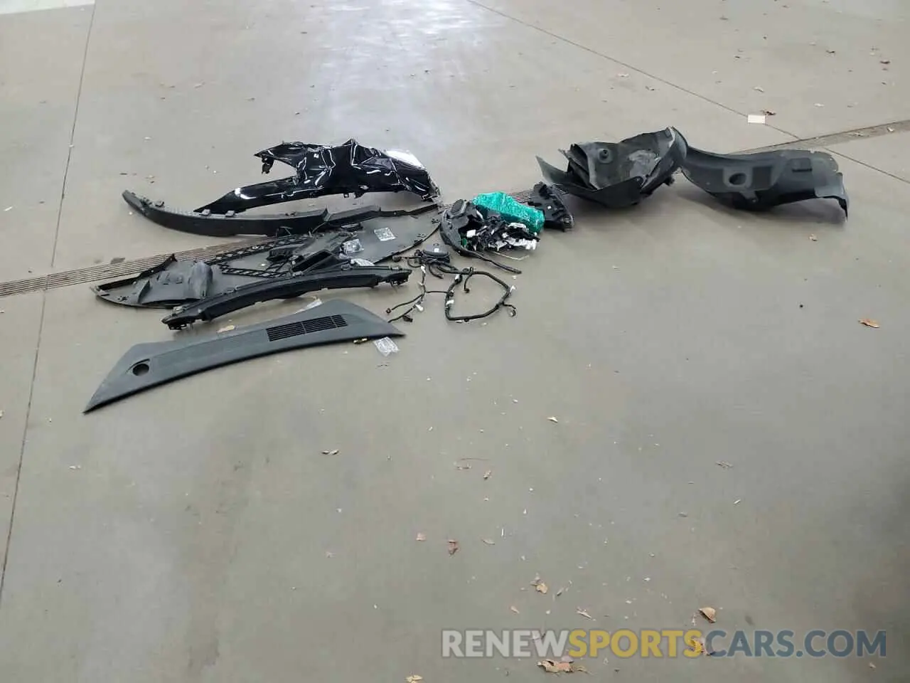 12 Photograph of a damaged car 5YJ3E1EA1NF302640 TESLA MODEL 3 2022