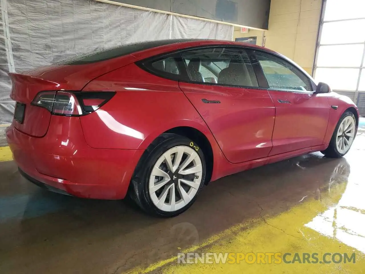3 Фотография поврежденного автомобиля 5YJ3E1EA1NF303965 TESLA MODEL 3 2022