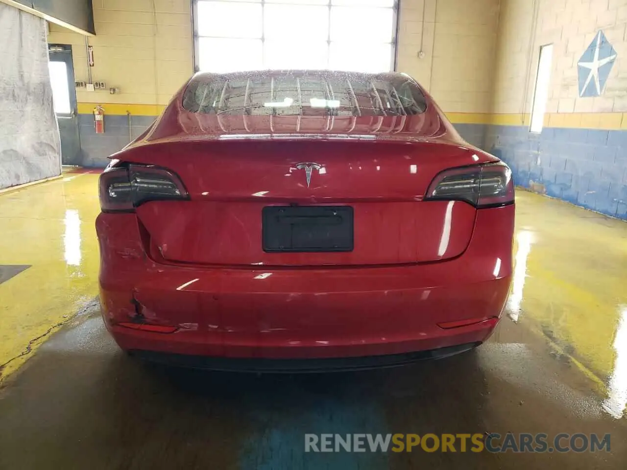 6 Фотография поврежденного автомобиля 5YJ3E1EA1NF303965 TESLA MODEL 3 2022