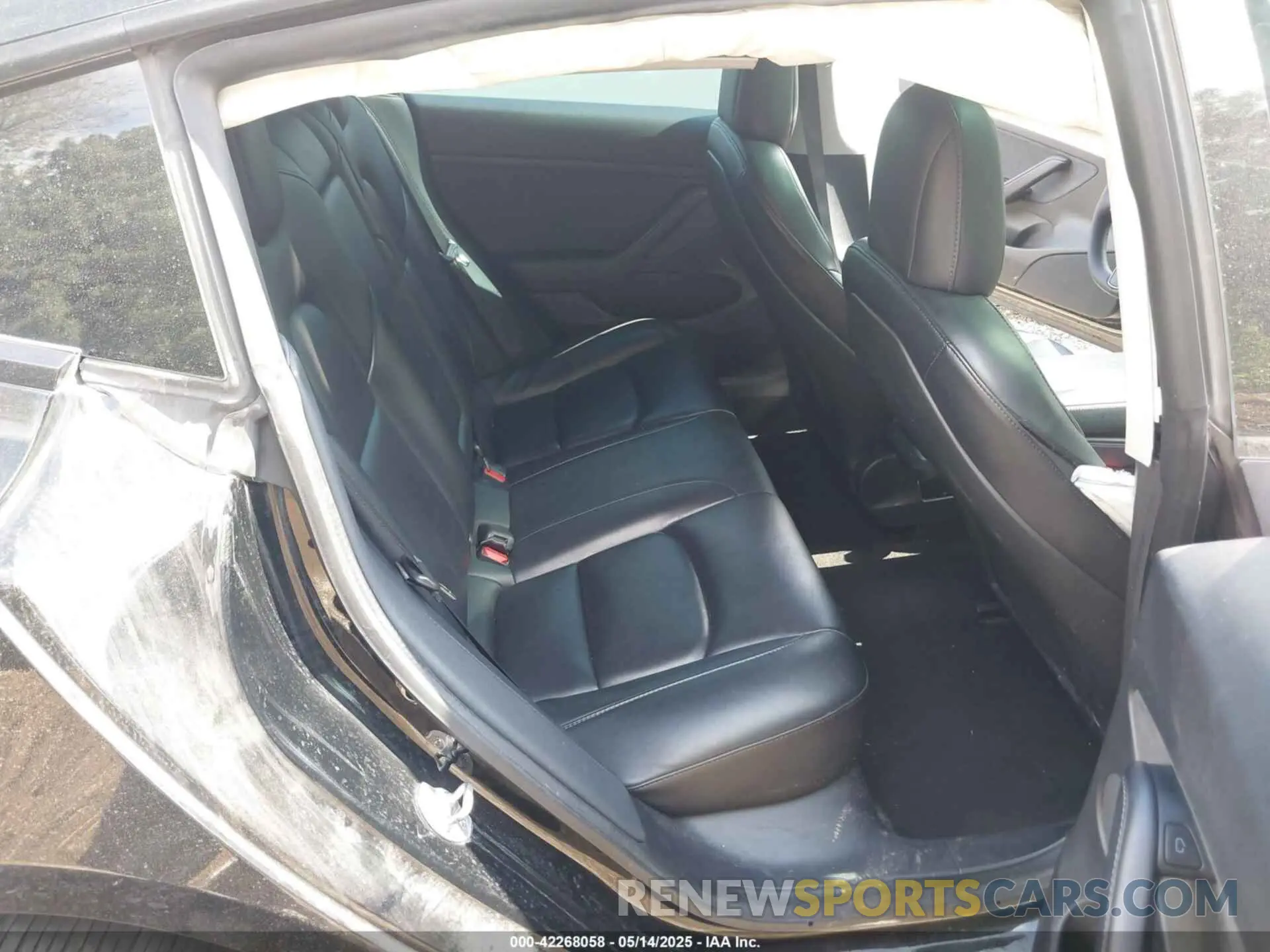 8 Фотография поврежденного автомобиля 5YJ3E1EA1NF304355 TESLA MODEL 3 2022