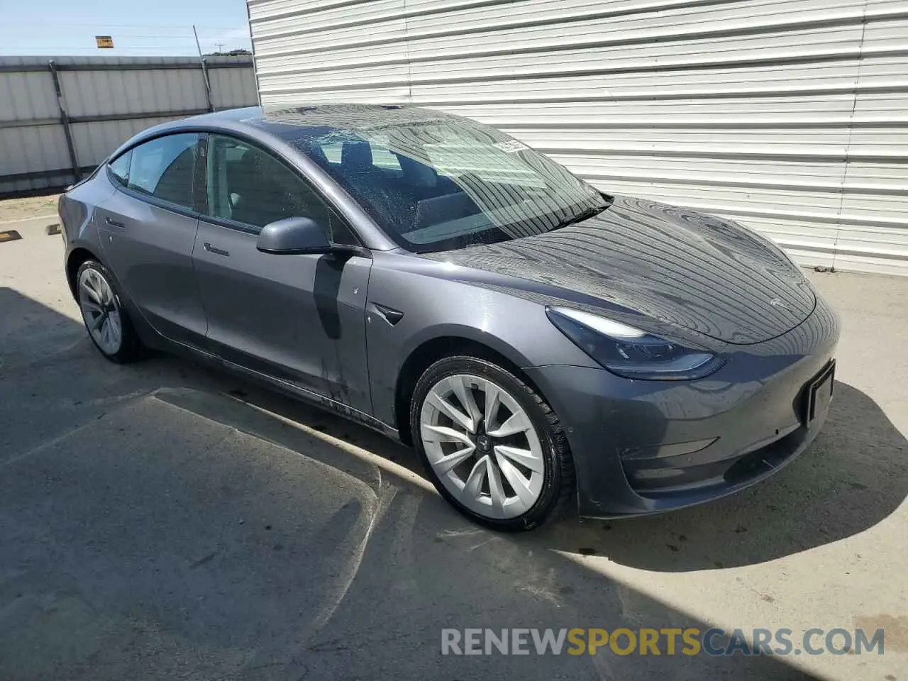 4 Фотография поврежденного автомобиля 5YJ3E1EA1NF368556 TESLA MODEL 3 2022