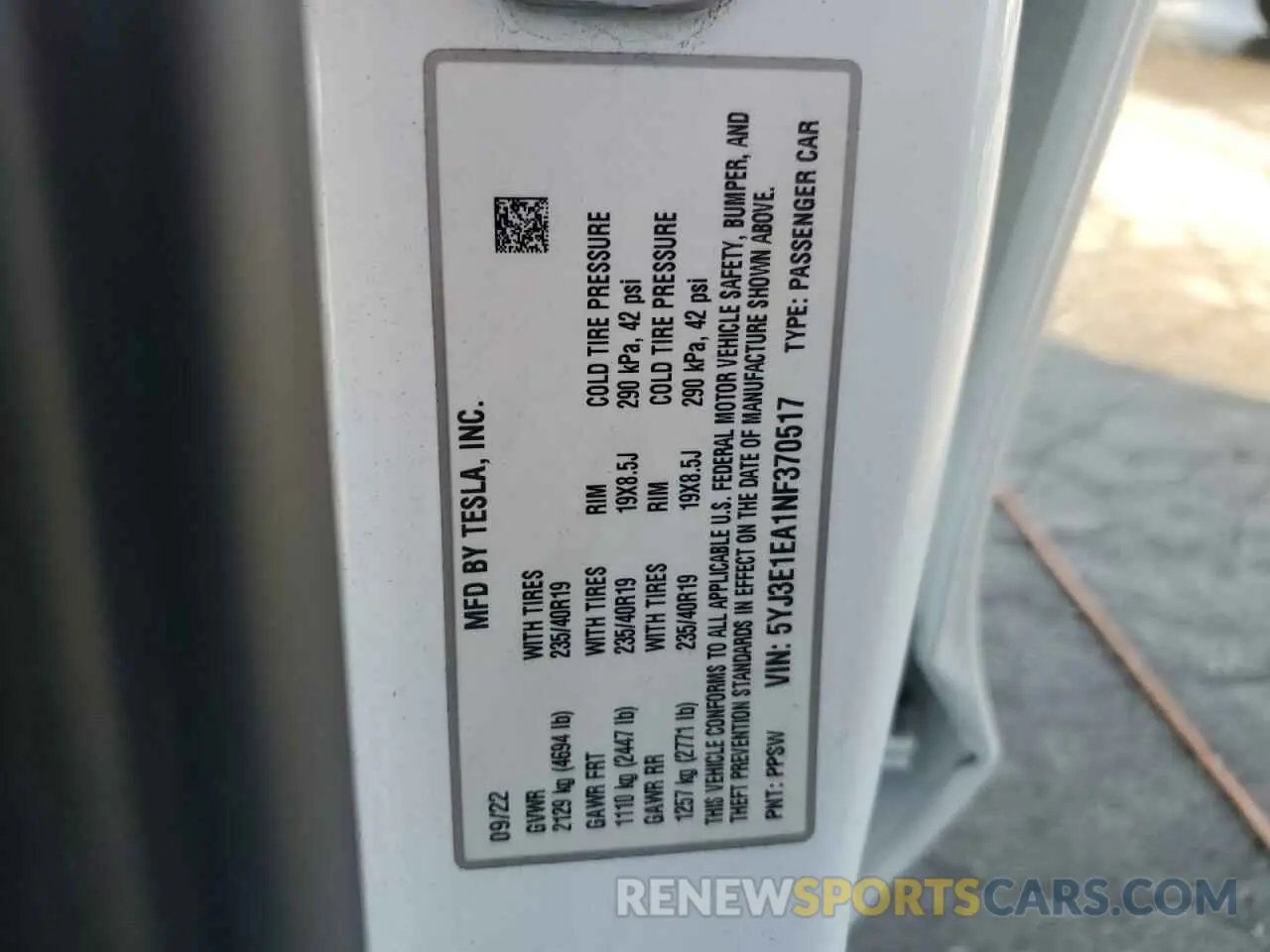 13 Photograph of a damaged car 5YJ3E1EA1NF370517 TESLA MODEL 3 2022