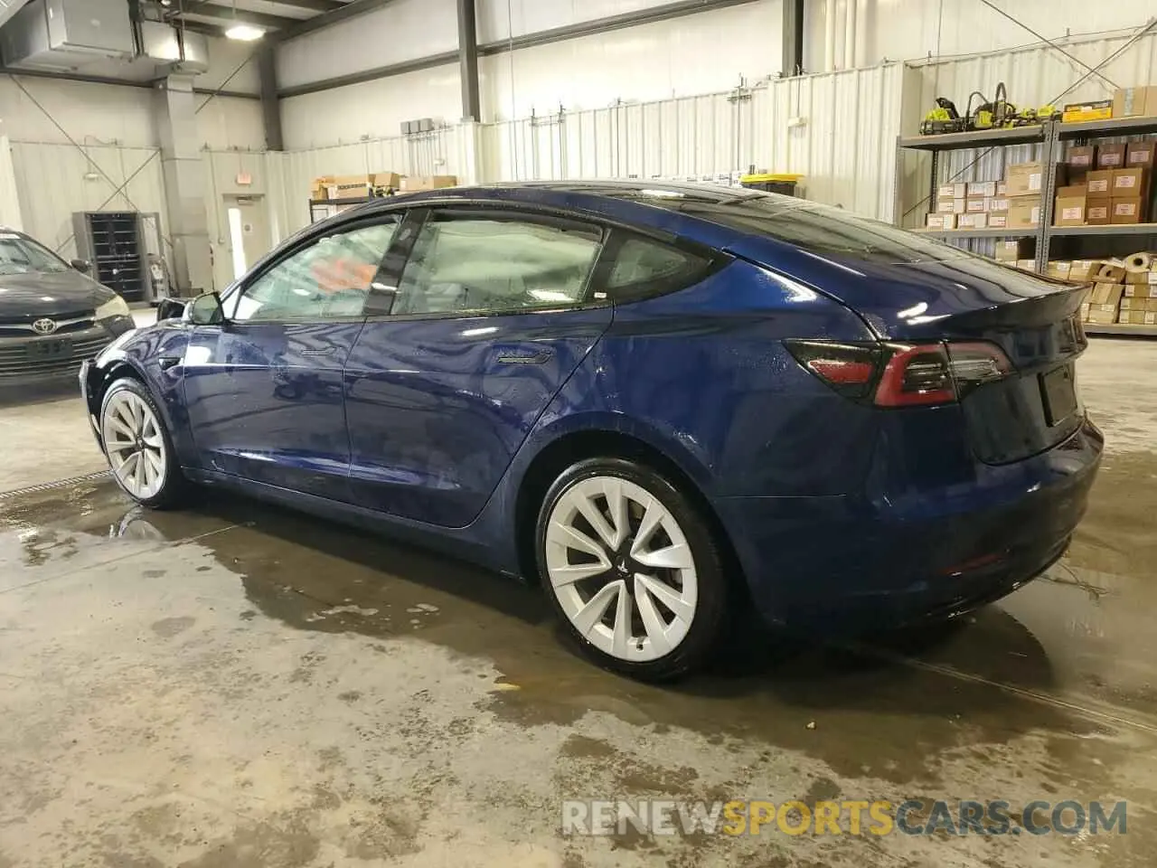 2 Photograph of a damaged car 5YJ3E1EA1NF371070 TESLA MODEL 3 2022