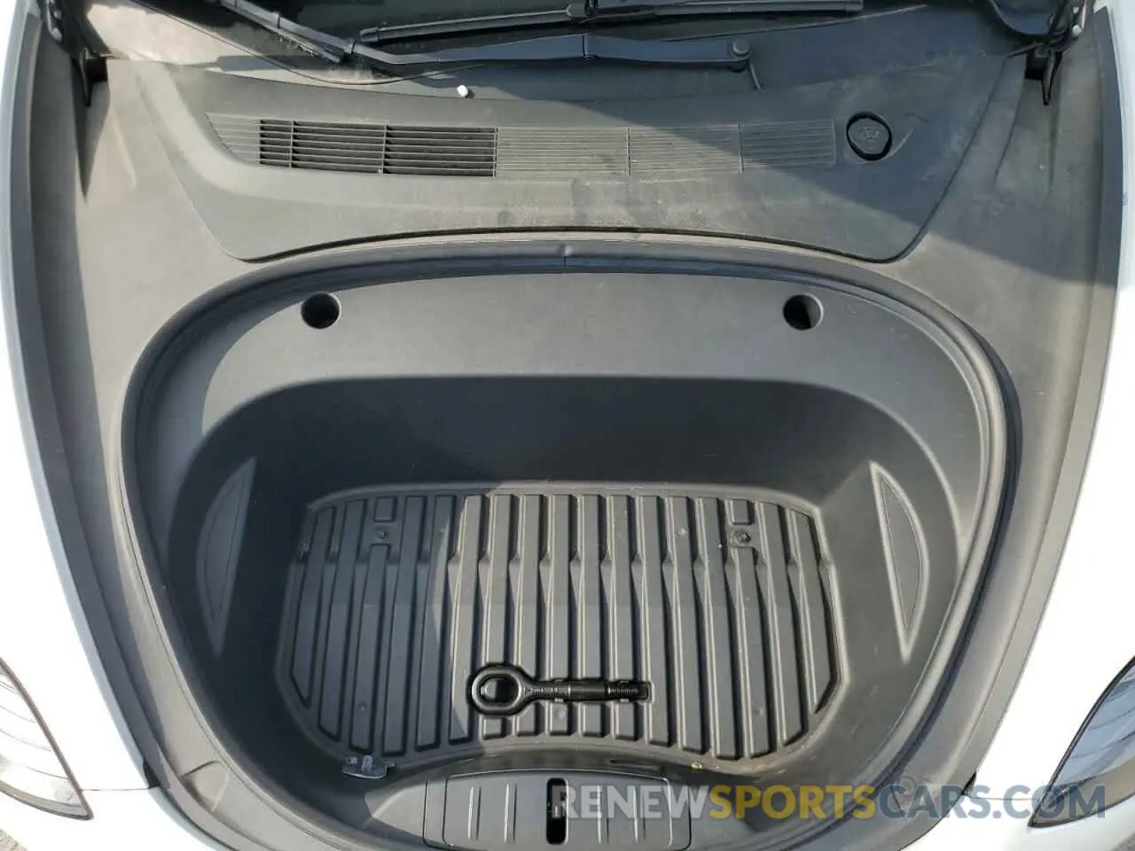 11 Photograph of a damaged car 5YJ3E1EA1NF371389 TESLA MODEL 3 2022