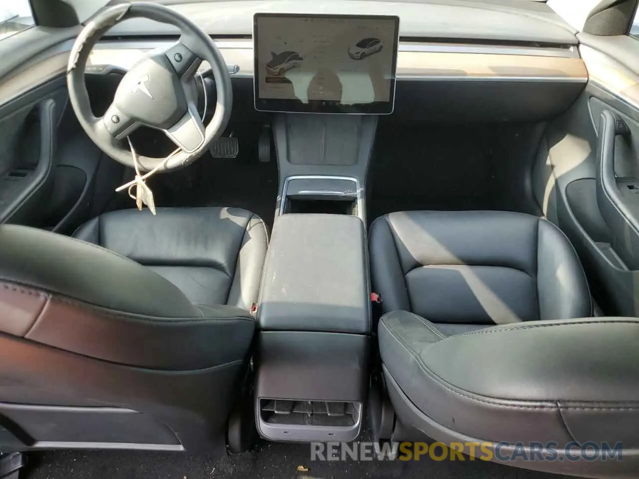 8 Photograph of a damaged car 5YJ3E1EA1NF371389 TESLA MODEL 3 2022