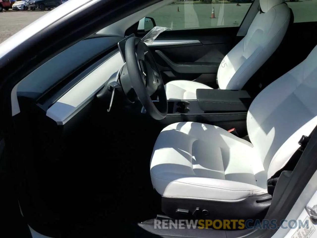 7 Photograph of a damaged car 5YJ3E1EA1NF373904 TESLA MODEL 3 2022