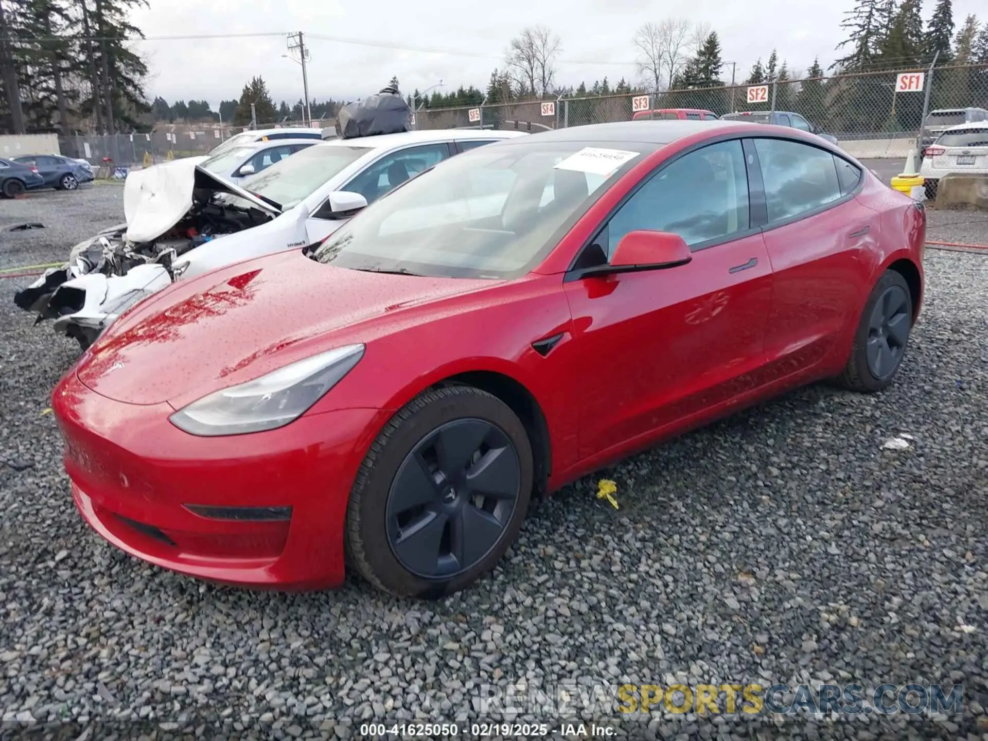 2 Photograph of a damaged car 5YJ3E1EA2NF133745 TESLA MODEL 3 2022