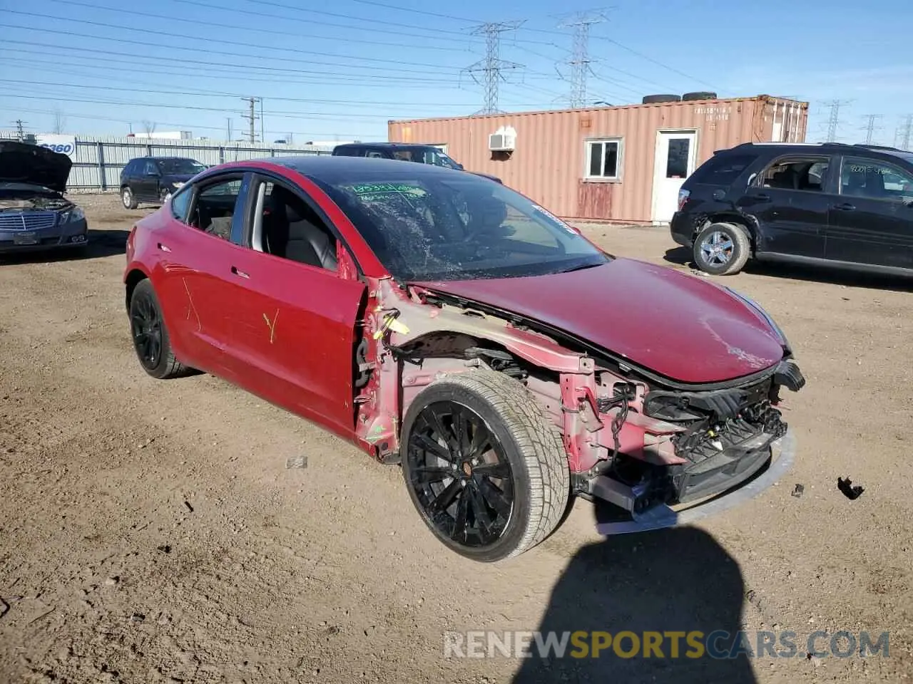 4 Photograph of a damaged car 5YJ3E1EA2NF185392 TESLA MODEL 3 2022