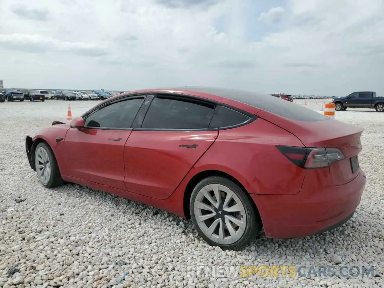 2 Photograph of a damaged car 5YJ3E1EA2NF186784 TESLA MODEL 3 2022